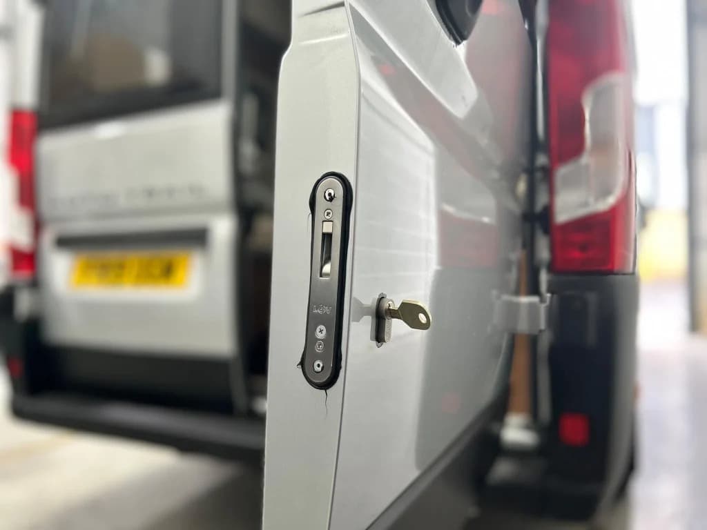 Sicurezza garantita Daken Locks grazie alle Serrature per veicoli professionali