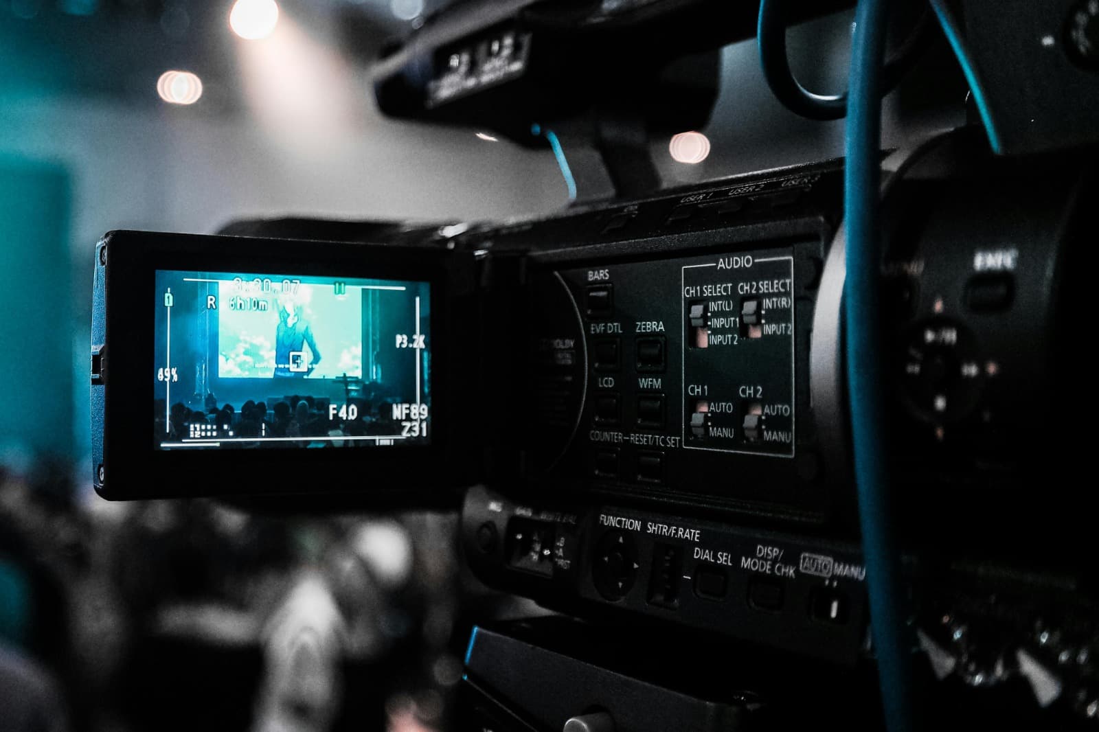 Learn Video Editing and Motion Graphics Using Modern Software