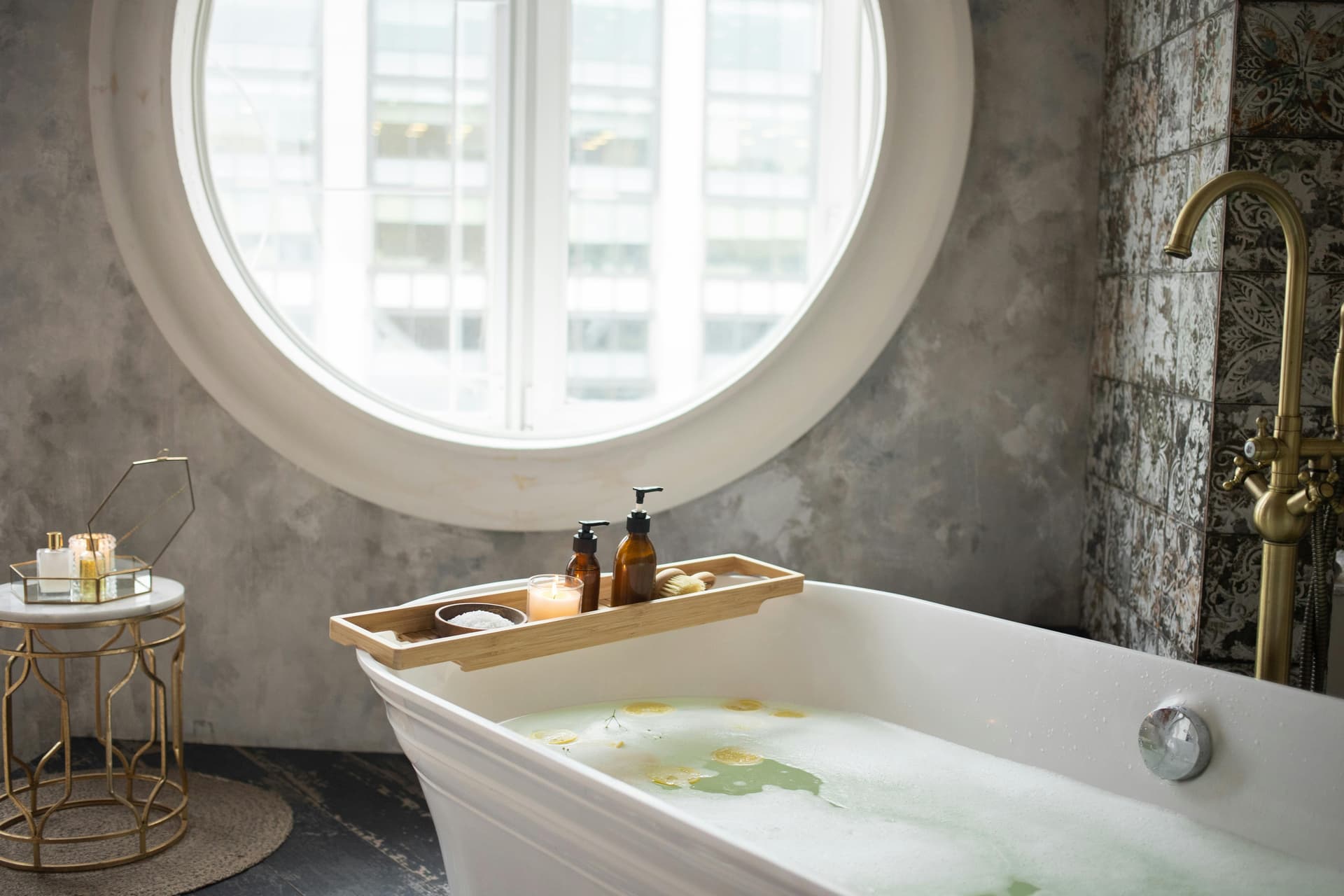 Elegant Showers – Inspired by Luxury, Built for Comfort