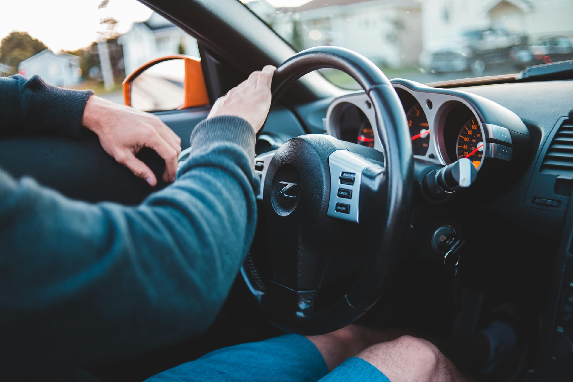 Brooklands Minicabs for Local &amp; Business Journeys