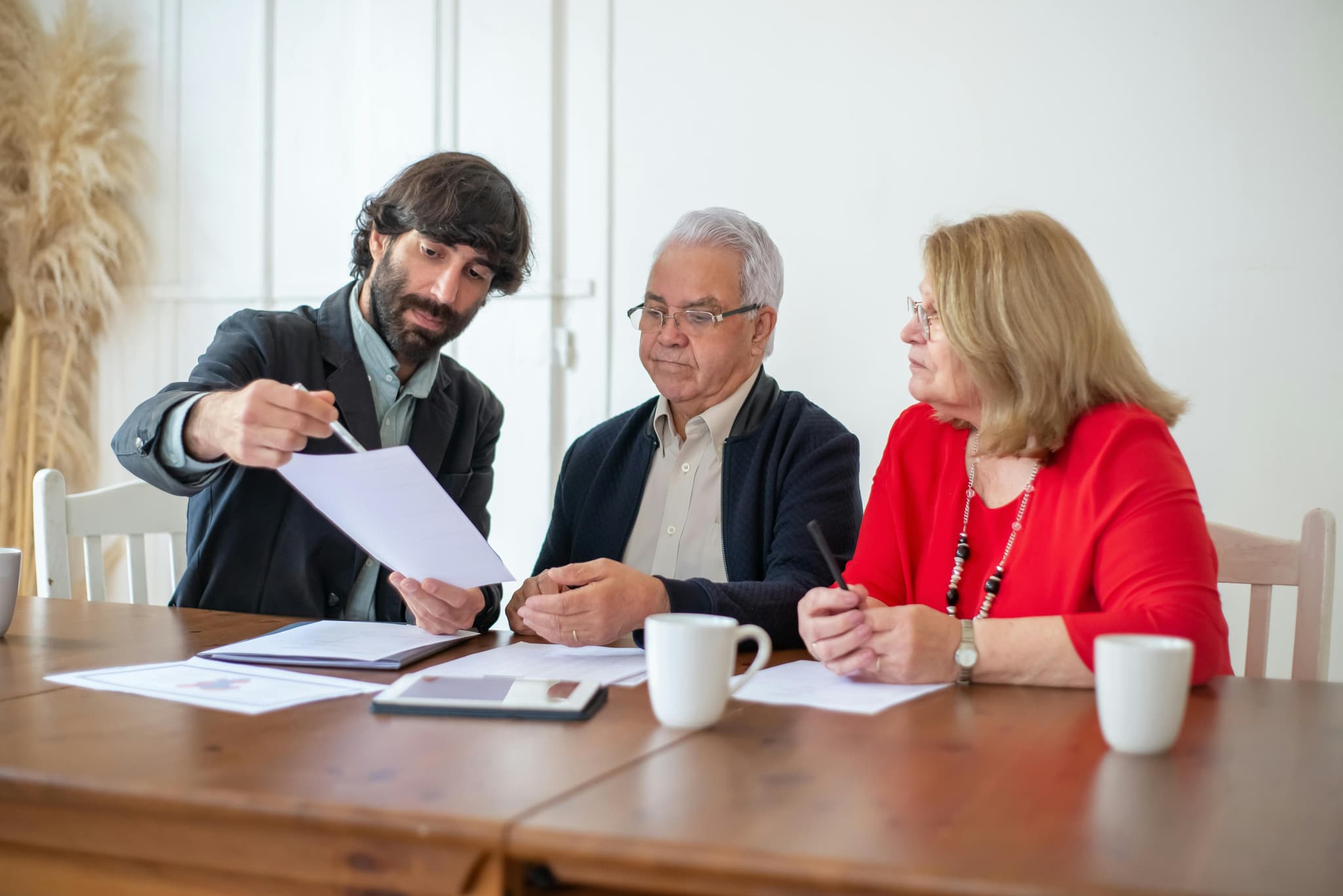 A Complete Guide to Choosing the Best Safety Chat Platforms