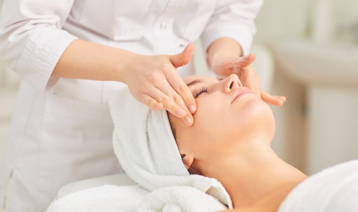 Experience Medical-Grade Hydrafacial honolulu Treatments
