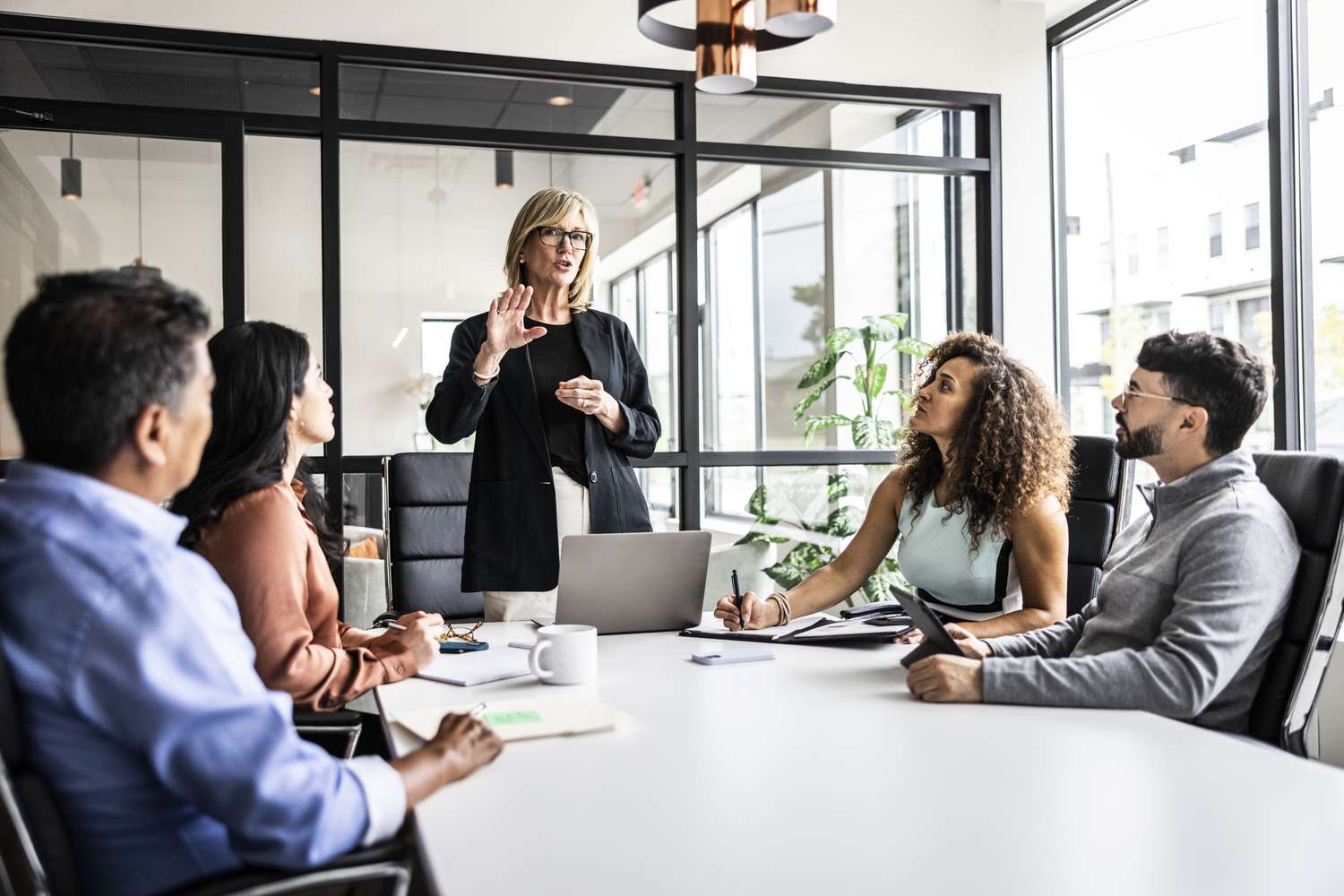 Quick Side Hustles You Can Start Today for Immediate Income