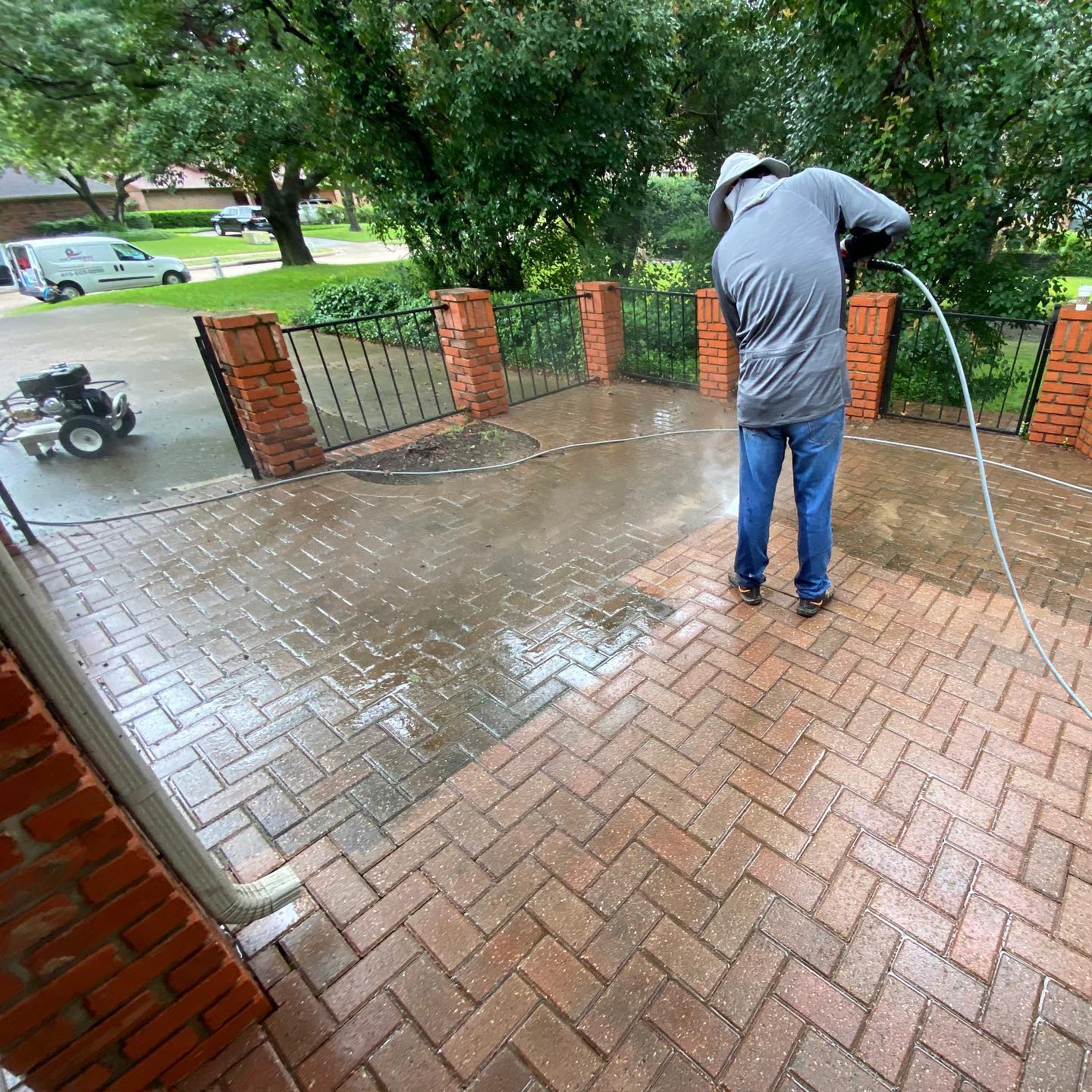 Commercial Pressure Washing LA – Mr Clean Industrial-Strength Cleaning with Safe Methods