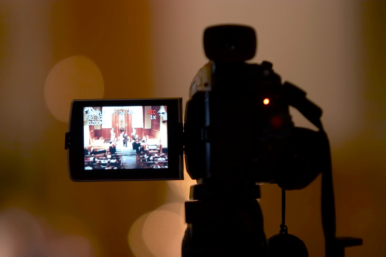 Rizing Falcon Photography: Wedding Photographer You Can Trust With Your Big Day
