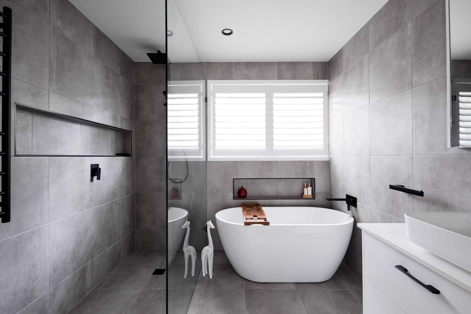 Shower UK for Contemporary Bathroom Spaces