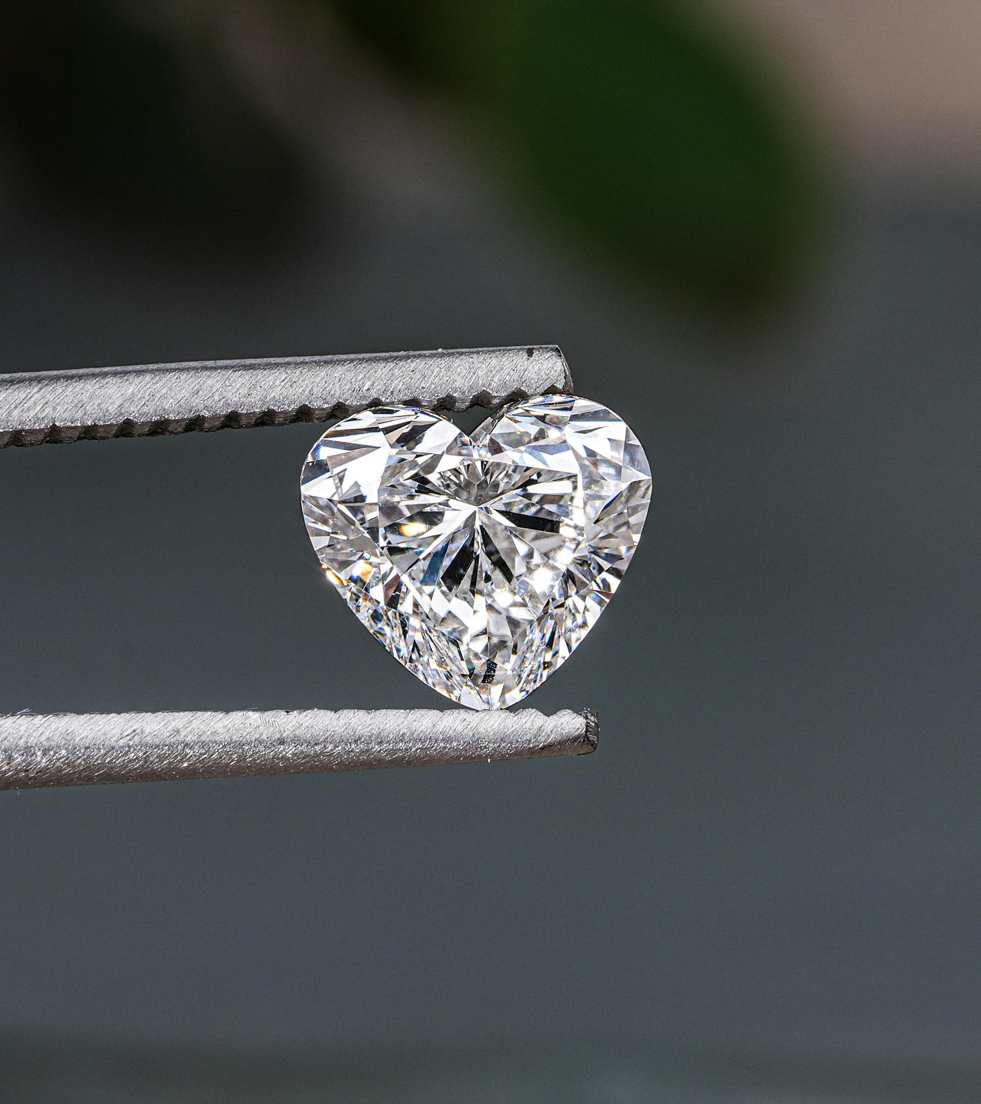 Diamond Nose Stud UK – Perfect Gift for Any Occasion
