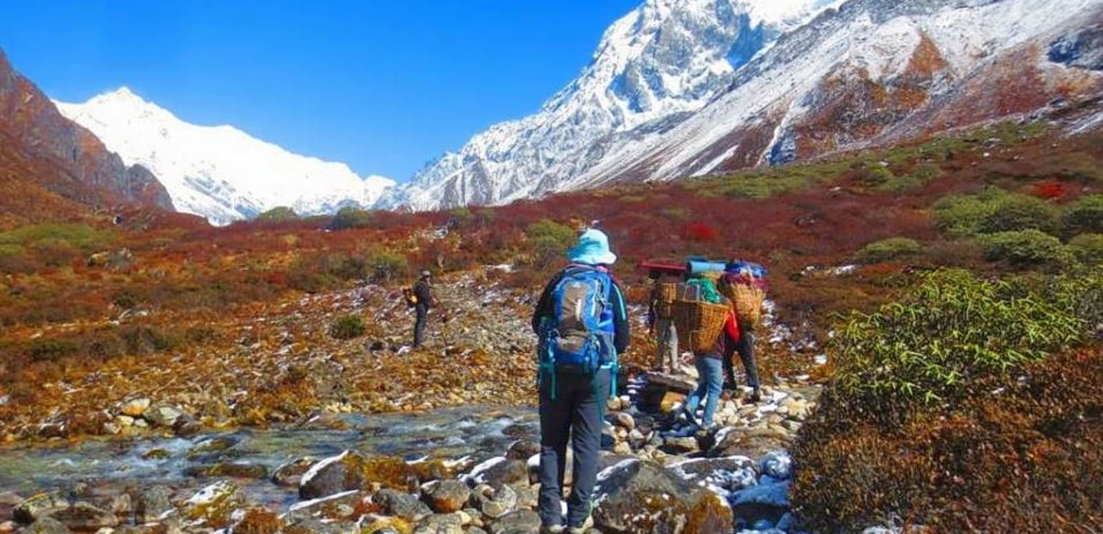 Sandakphu Trek by Sandakphu Trek – Panoramic Views of the World’s Highest Peaks