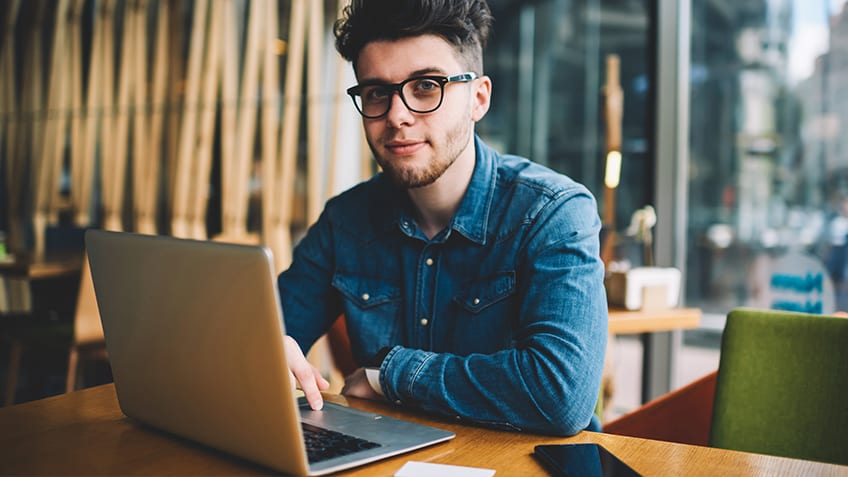 Uni-News verbindet: Spieleabend mit Freunden und gemeinsamer Austausch